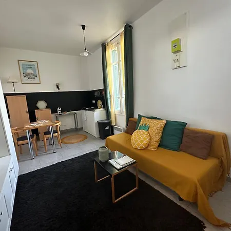 Cosy Studio - Terrasse Ensoleillee - 3 Mn Monaco Roquebrune-Cap-Martin Exterior photo