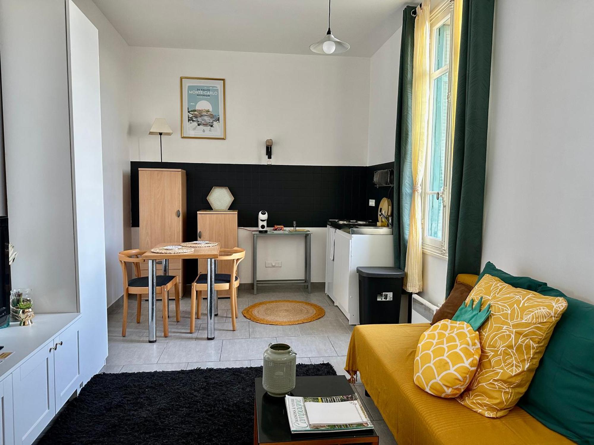 Cosy - Terrasse Ensoleillee - 3 Mn Monaco